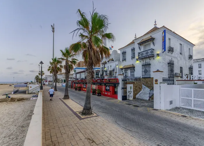 מלון Playa De Regla צ'יפיונה