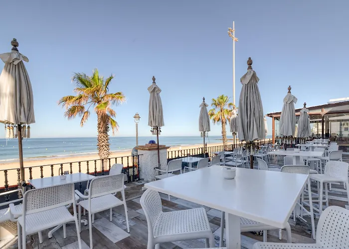 Playa De Regla מלון